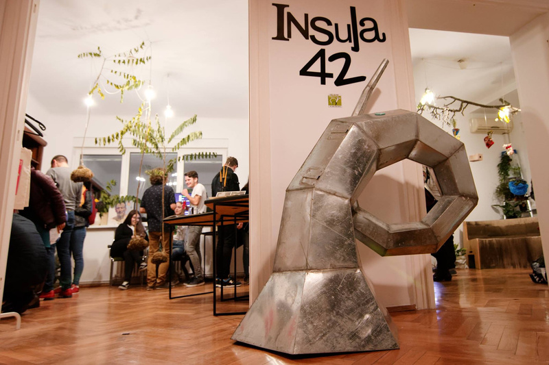 Descoperă un spaţiu-acvariu la Insula 42 - 01.jpg