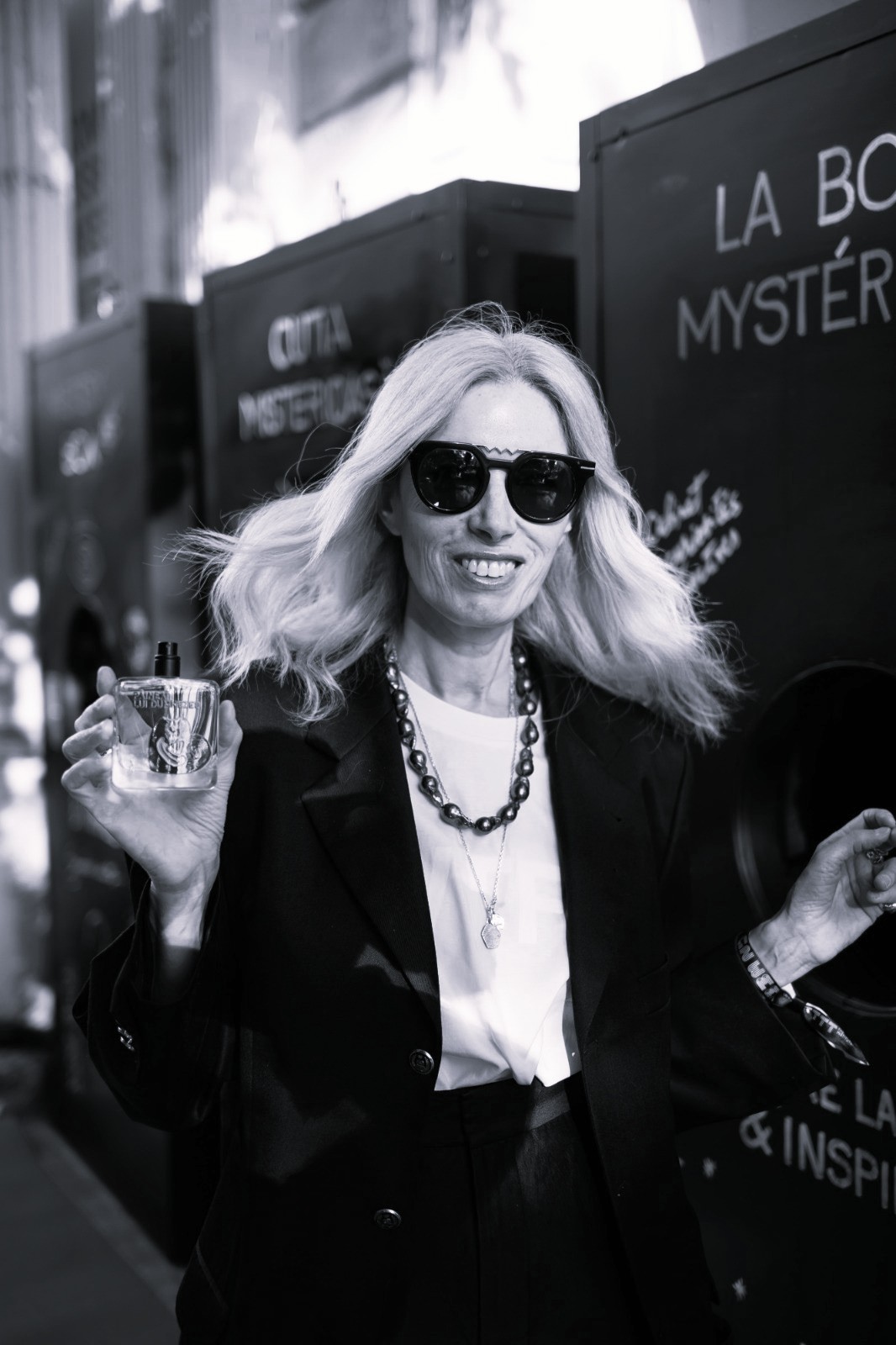 Fashion_Noemi Meilman_re.JPG