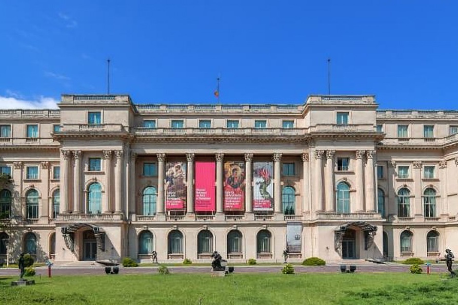 Muzeul Național de Artă.jpg